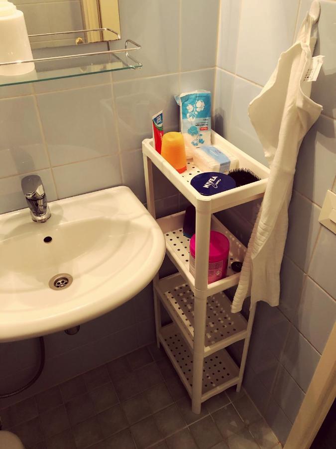 Appartement Super Easy To Airport/Hki , Full Aptment Max 4Ppl à Helsinki Extérieur photo